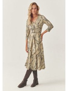 TATUUM Sukienka w kolorze beżowo-czarnym rozmiar: XL. Brązowe sukienki Tatuum, xl, bez wzorów, ze skóry, bez kołnierzyka, bez ramiączek, midi. Za 246,53 zł.