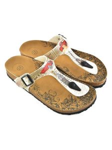 Calceo Japonki w kolorze beżowym ze wzorem rozmiar: 39. Brązowe klapki Calceo, bez wzorów, z materiału, z otwartym noskiem, bez obcasa. Za 165,99 zł.