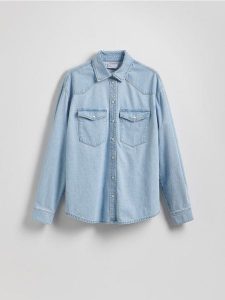 Jeansowa koszula oversize - niebieski. Niebieskie koszule Reserved, l, bez wzorów, z bawełny, bez kołnierzyka, bez ramiączek. W wyprzedaży za 49,99 zł.