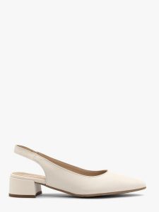 Kremowe czółenka slingback bez pięty ELIZABETH. Białe czółenka Ryłko, bez wzorów, z materiału, bez obcasa, na obcasie, bez zapięcia. Za 349,99 zł.