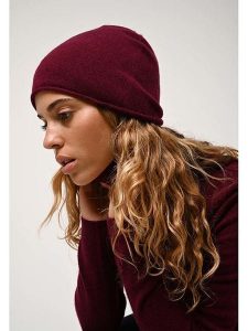 AUTHENTIC CASHMERE Kaszmirowa czapka "Pinier" w kolorze bordowym rozmiar: onesize. Czerwone czapki AUTHENTIC CASHMERE, bez wzorów, z kaszmiru. Za 147,56 zł.