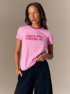 4F T-shirt regular z nadrukiem damski - różowy XS. Czerwone t-shirty 4f, l, bez wzorów, z materiału, bez kołnierzyka, bez ramiączek. Za 59,99 zł.