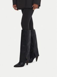 MEXX Kozaki EO-MI001804463W Czarny. Czarne kozaki Mexx, bez wzorów, bez obcasa, na słupku, bez zapięcia. Za 429,99 zł.