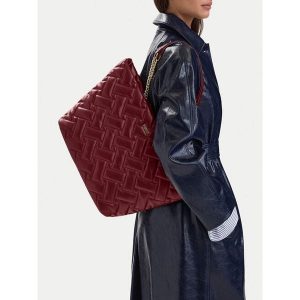 Torebka MEXX. Czerwone shopper bag Mexx, bez wzorów, bez dodatków. Za 229,99 zł.