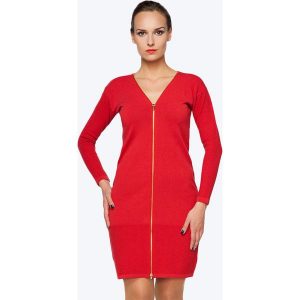 Sukienka w kolorze czerwonym. Sukienki marki Far Far Fashion. W wyprzedaży za 84,95 zł.