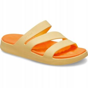 Klapki Dla Dorosłych Crocs Getaway Strappy Sandal W 209587. Brązowe klapki Crocs, bez wzorów, z materiału, bez obcasa. Za 159,99 zł.