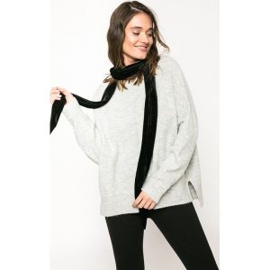 Medicine - Sweter Back to Nature. Szare swetry klasyczne marki MEDICINE, z dzianiny, z okrągłym kołnierzem. W wyprzedaży za 59,90 zł.