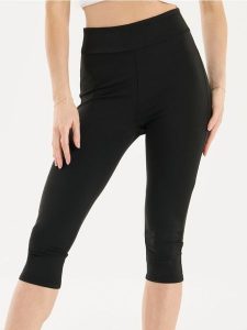 Legginsy - czarny. Czarne legginsy Sinsay, bez wzorów. Za 25,99 zł.