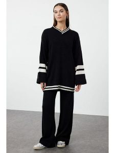 Trendyol 2-częściowy zestaw w kolorze czarnym rozmiar: M. Czarne swetry oversize Trendyol, m, bez wzorów, bez ramiączek. Za 79,77 zł.