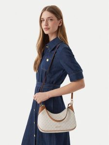 MICHAEL Michael Kors Torebka 32S6GJ6W8B Beżowy jasny. Brązowe torebki klasyczne MICHAEL Michael Kors, bez wzorów, ze skóry, bez dodatków. Za 688,99 zł.
