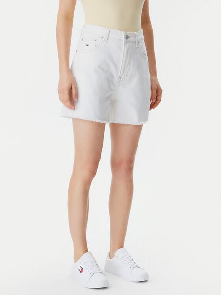 Tommy Jeans Szorty jeansowe DW0DW20093 Écru Mom Fit. Szorty Tommy Jeans, bez wzorów, z bawełny. Za 289,99 zł.