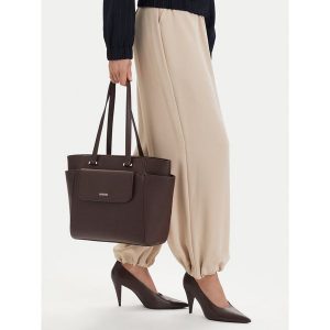 Torebka Lasocki. Brązowe shopper bag Lasocki, bez wzorów, bez dodatków. Za 239,99 zł.