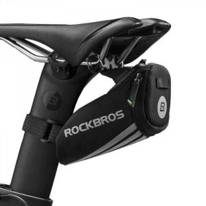 Sakwa pod siodełko rowerowe Rockbros C28BK (0,6l). Czarne torebki klasyczne ROCKBROS, bez wzorów, bez dodatków. Za 42,00 zł.