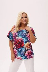 Bluzka Solea w print piwonii PLUS SIZE XXL OVERSIZE. Bluzki Moda Size Plus Iwanek, l, bez wzorów, z bawełny, eleganckie, bez kołnierzyka, plus size, bez ramiączek. Za 149,90 zł.
