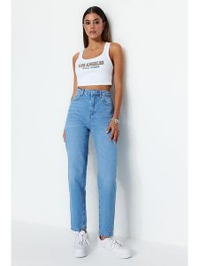 Trendyol Dżinsy - Tapered fit - w kolorze błękitnym rozmiar: 40. Niebieskie jeansy Trendyol, bez wzorów, z bawełny, z podwyższonym stanem. Za 78,84 zł.