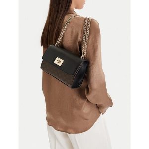 Torebka Nine West. Czarne torebki wieczorowe Nine West, bez wzorów, bez dodatków. Za 179,99 zł.