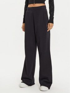 Hugo Spodnie dresowe 50528471 Czarny Relaxed Fit. Czarne spodnie dresowe Hugo, xl, bez wzorów, z bawełny. Za 299,99 zł.
