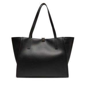 Torebka Calvin Klein. Czarne shopper bag Calvin Klein, bez wzorów, bez dodatków. Za 599,99 zł.