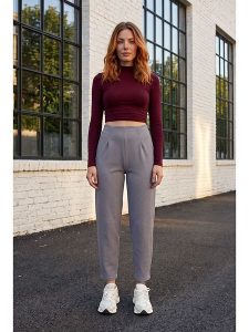 SOULSHAE Spodnie w kolorze szarym rozmiar: 5XL. Szare spodnie z wysokim stanem SOULSHAE, bez wzorów, z materiału, z podwyższonym stanem. Za 114,95 zł.