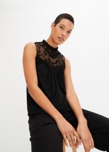 Top koronkowy. Czarne topy bonprix, bez wzorów, z koronki, eleganckie, bez kołnierzyka, bez ramiączek. Za 59,99 zł.