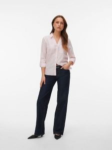 Vero Moda Koszula w kolorze jasnoróżowym rozmiar: L. Różowe koszule Vero Moda, l, bez wzorów, z bawełny, bez kołnierzyka, bez ramiączek. Za 104,99 zł.