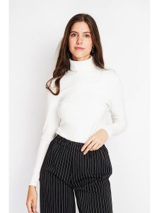 ASSUILI Koszulka w kolorze białym rozmiar: 34. Białe bluzki Assuili, bez wzorów, z bawełny, klasyczne, bez kołnierzyka, bez ramiączek. Za 82,64 zł.