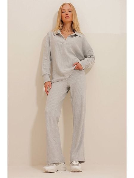 Trend Alacati 2-częściowy zestaw w kolorze jasnoszarym rozmiar: S. Szare swetry oversize Trend Alacati, s, bez wzorów, bez ramiączek. Za 86,99 zł.