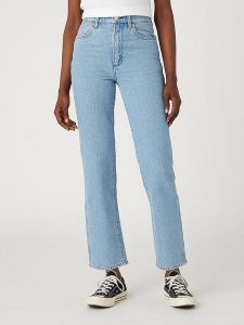 Wrangler Dżinsy - Regular fit - w kolorze błękitnym rozmiar: W32/L32. Niebieskie jeansy Wrangler, z aplikacjami, z podwyższonym stanem. Za 153,71 zł.