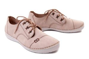 RIEKER 52520-62 beige, półbuty damskie. Brązowe półbuty Rieker, bez wzorów, bez obcasa, bez zapięcia. Za 319,90 zł.