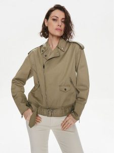 Silvian Heach Kurtka przejściowa GPP24440GB Beżowy Relaxed Fit. Brązowe kurtki Silvian Heach, bez wzorów, z syntetyku, bez kaptura. Za 589,99 zł.