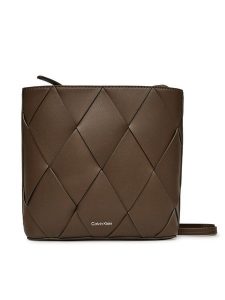 Calvin Klein Torebka Ck Woven Square Crossbody K60K612991 Brązowy. Brązowe torebki klasyczne Calvin Klein, bez wzorów, ze skóry, bez dodatków. Za 649,99 zł.