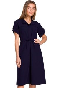 Sukienka koszulowa trapezowa granatowa szmizjerka z wiązaniem. Sukienki Sukienki.shop, do pracy, xxl, bez wzorów, biznesowe, bez kołnierzyka, bez ramiączek, koszulowe. Za 189,00 zł.