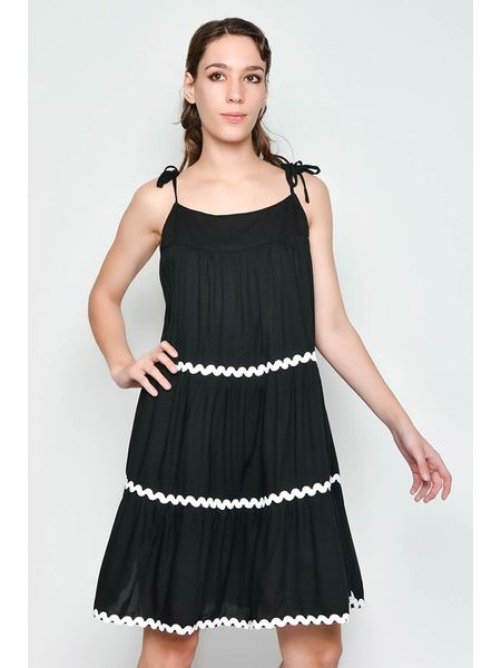 H.H.G. Sukienka w kolorze czarno-białym rozmiar: M. Białe sukienki H.H.G., m, bez wzorów, z wiskozy, bez kołnierzyka, bez ramiączek, midi. Za 78,66 zł.