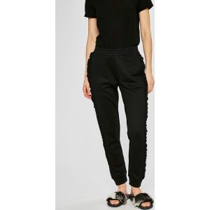 Guess Jeans - Spodnie. Rurki marki Guess Jeans. W wyprzedaży za 239,90 zł.