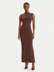 Bardot Sukienka koktajlowa Veneda High Neck 59948DB Brązowy Slim Fit. Brązowe kombinezony Bardot, bez wzorów, z syntetyku, wizytowe, bez kołnierzyka, bez ramiączek. Za 369,99 zł.