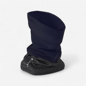 Komin sportowy Kipsta Keepdry 500. Czarne szaliki KIPSTA, bez wzorów, z materiału. Za 29,99 zł.