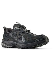 New Balance Buty "610" w kolorze czarnym do biegania rozmiar: 44. Czarne buty sportowe New Balance, bez wzorów, z materiału, bez zapięcia, do biegania. Za 439,24 zł.