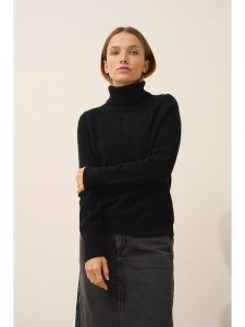 Just Cashmere Kaszmirowy golf "Estelle" w kolorze czarnym rozmiar: L. Czarne golfy Just Cashmere, bez wzorów, z kaszmiru. Za 317,73 zł.