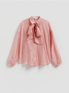 Koszula z lyocellem - różowy. Czerwone koszule Reserved, l, bez wzorów, z lyocellu, bez kołnierzyka, bez ramiączek. Za 179,99 zł.