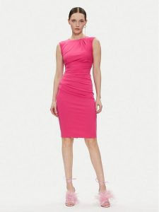 Rinascimento Sukienka codzienna CFC0117416003 Różowy Slim Fit. Czerwone kombinezony Rinascimento, xl, bez wzorów, z syntetyku, bez kołnierzyka, bez ramiączek. Za 369,99 zł.