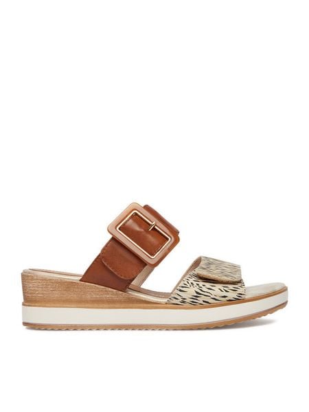 Remonte Klapki CEO-D6463-24 Brązowy. Brązowe klapki Remonte, bez wzorów, ze skóry, bez obcasa. Za 349,99 zł.