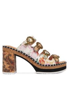 Laura Vita Klapki Naomio 10 Beżowy. Brązowe klapki LAURA VITA, bez wzorów, ze skóry, bez obcasa. Za 439,99 zł.