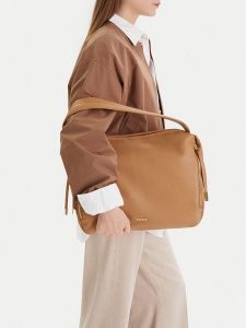 MEXX Torebka CEO-MEXX-L-004-09 Beżowy. Brązowe torebki klasyczne Mexx, bez wzorów, z materiału, bez dodatków. Za 199,99 zł.