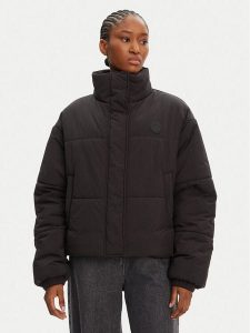 HUGO Kurtka przejściowa Faren-1 50545657 Czarny Regular Fit. Czarne kurtki Hugo, xs, bez wzorów, z syntetyku, bez kaptura. Za 539,99 zł.