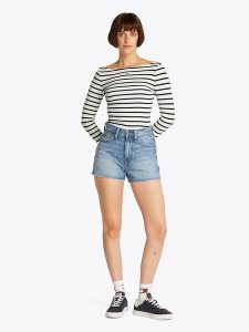 TOMMY JEANS Koszulka w kolorze czarno-białym rozmiar: M. Białe bluzki Tommy Jeans, m, bez wzorów, z jeansu, bez kołnierzyka, bez ramiączek. Za 127,35 zł.