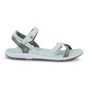 Damskie sandały turystyczne Santa Cruz. Szare buty trekkingowe Regatta, bez zapięcia. W wyprzedaży za 139,99 zł.
