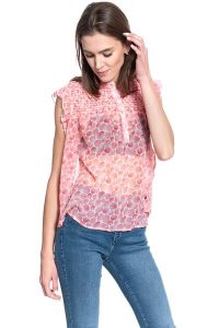 BLUZKA DAMSKA MUSTANG Elsa Smock Blouse 1009471 11715. Bluzki Mustang, s, bez wzorów, bez kołnierzyka, bez ramiączek. W wyprzedaży za 39,99 zł.