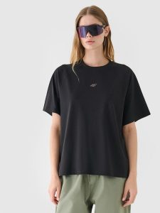 4F T-shirt oversize z nadrukiem damski - czarny M. Czarne t-shirty 4f, m, bez wzorów, z bawełny, bez kołnierzyka, bez ramiączek. W wyprzedaży za 29,99 zł.