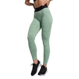Legginsy treningowe damskie Gymshark Vision. Zielone legginsy Gymshark, bez wzorów. Za 169,99 zł.