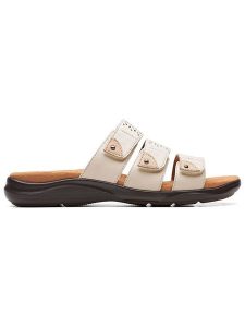 Clarks Skórzane klapki "Kitly Walk" w kolorze białym rozmiar: 41. Białe klapki Clarks, bez wzorów, z otwartym noskiem, bez obcasa. Za 197,63 zł.